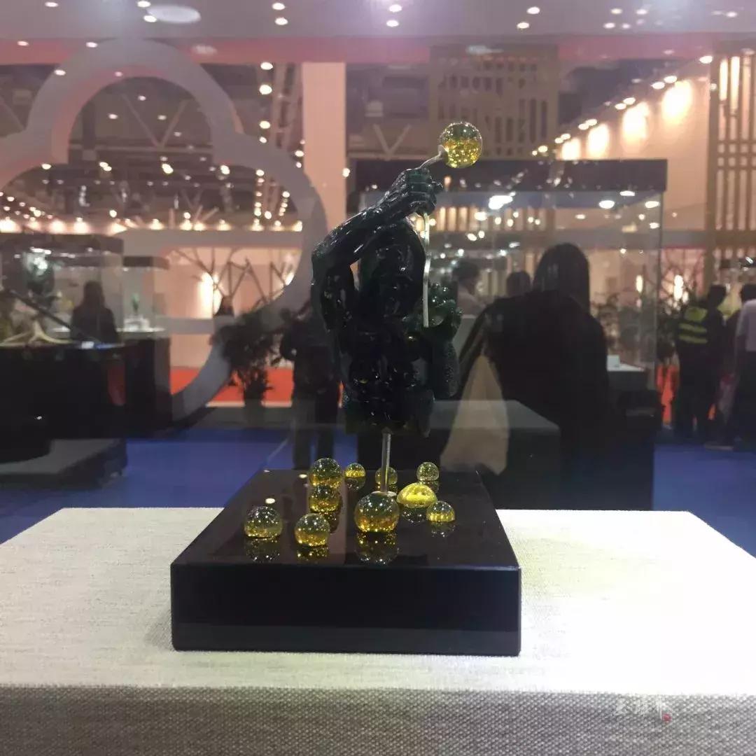 十三届子冈杯玉雕,子冈杯玉雕作品展现场