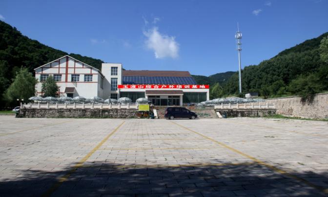 北京延庆周边野游有山有水,北京延庆山顶草甸