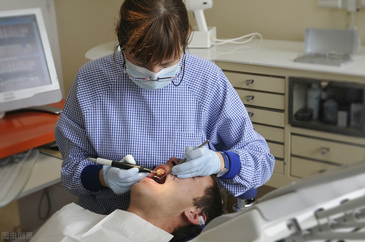 放化疗期间口腔有问题吗,做化疗嘴里长口疮吃什么