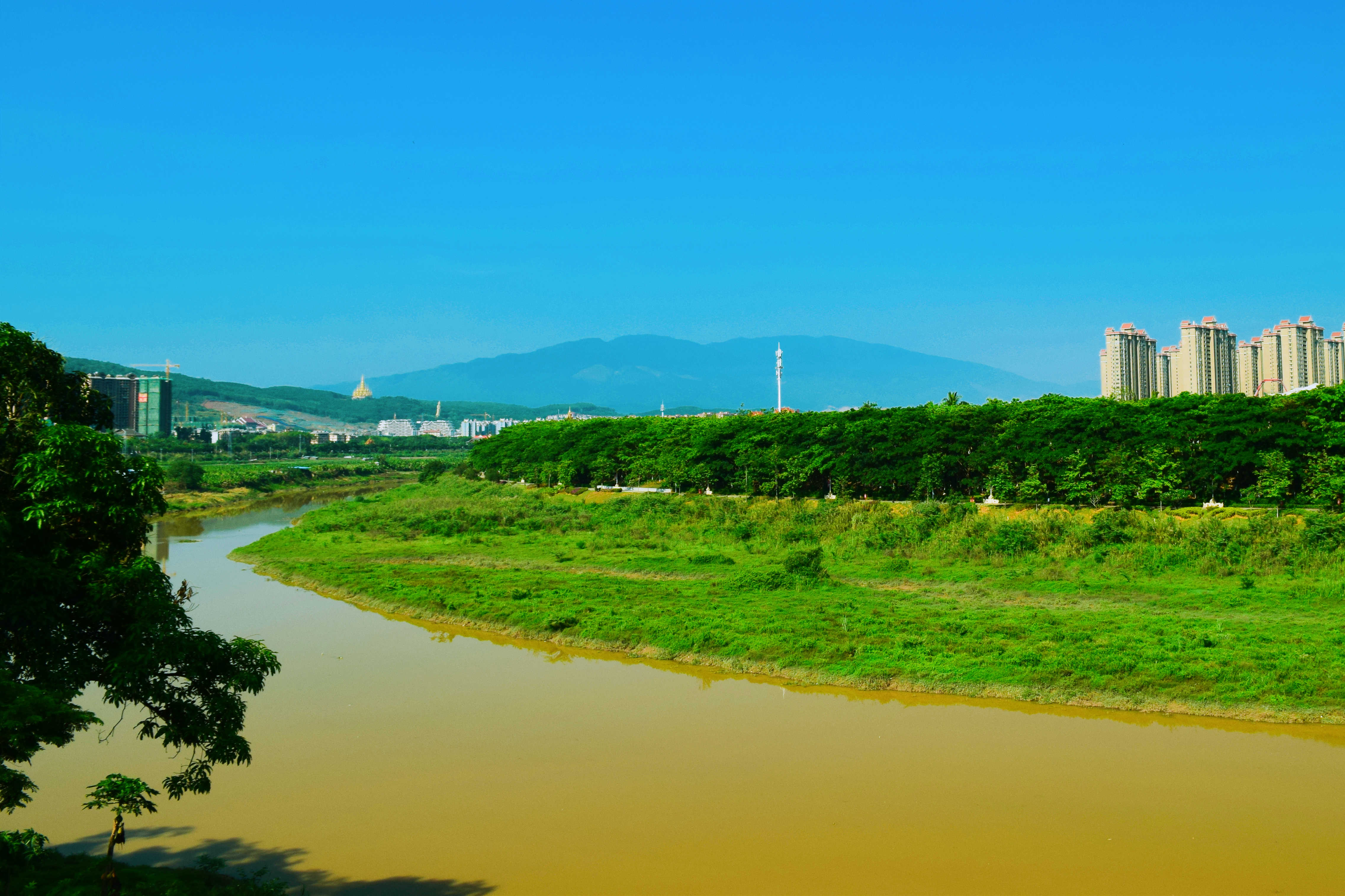 云南西双版纳市区全景航拍,航拍讲解整个西双版纳