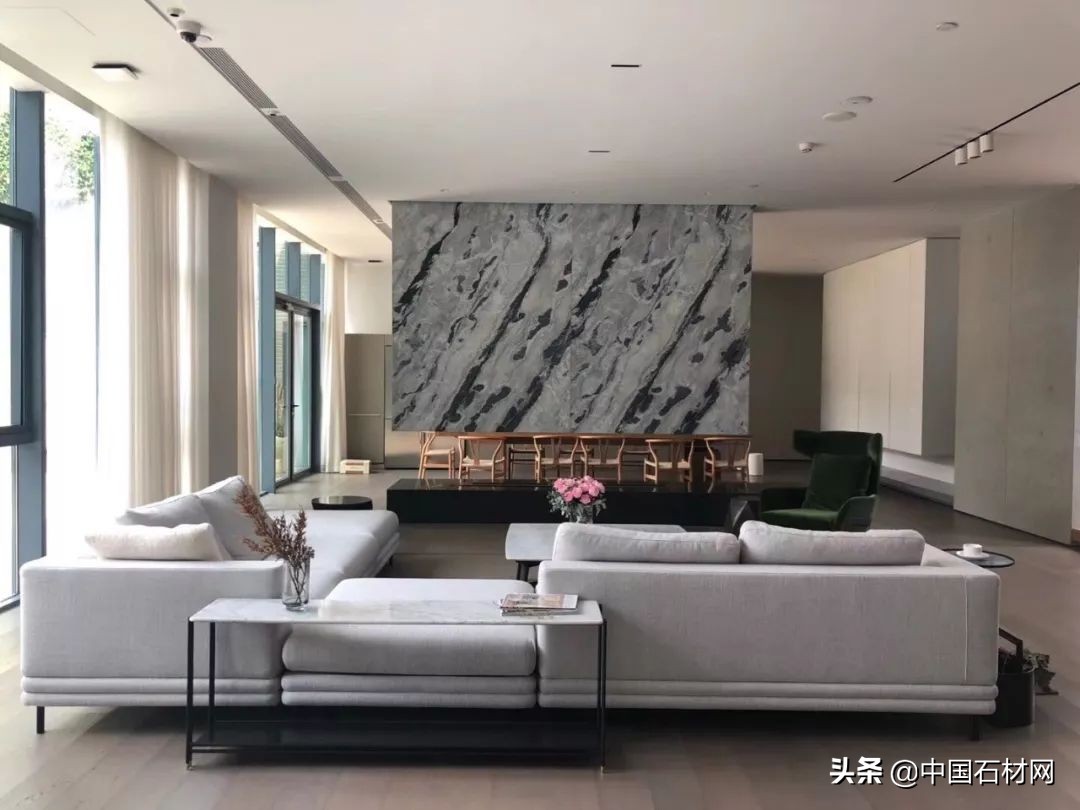 这里的石头凭什么这么“撩”人，因为她美啊