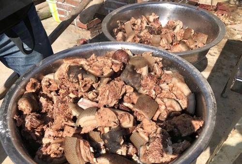 远方朋友欢迎你到壮乡来壮语,远方的客人请来吃杀猪饭