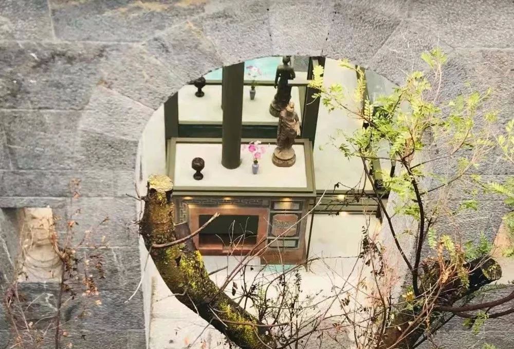 吾莫青庐剧照,吾莫青庐下午茶