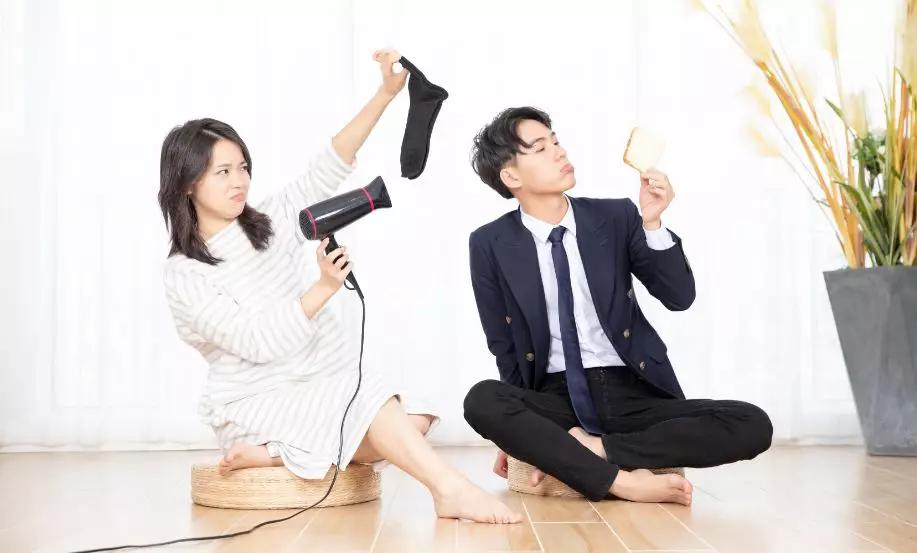 鞋袜去除异味的方法,如何解决鞋袜臭问题呢