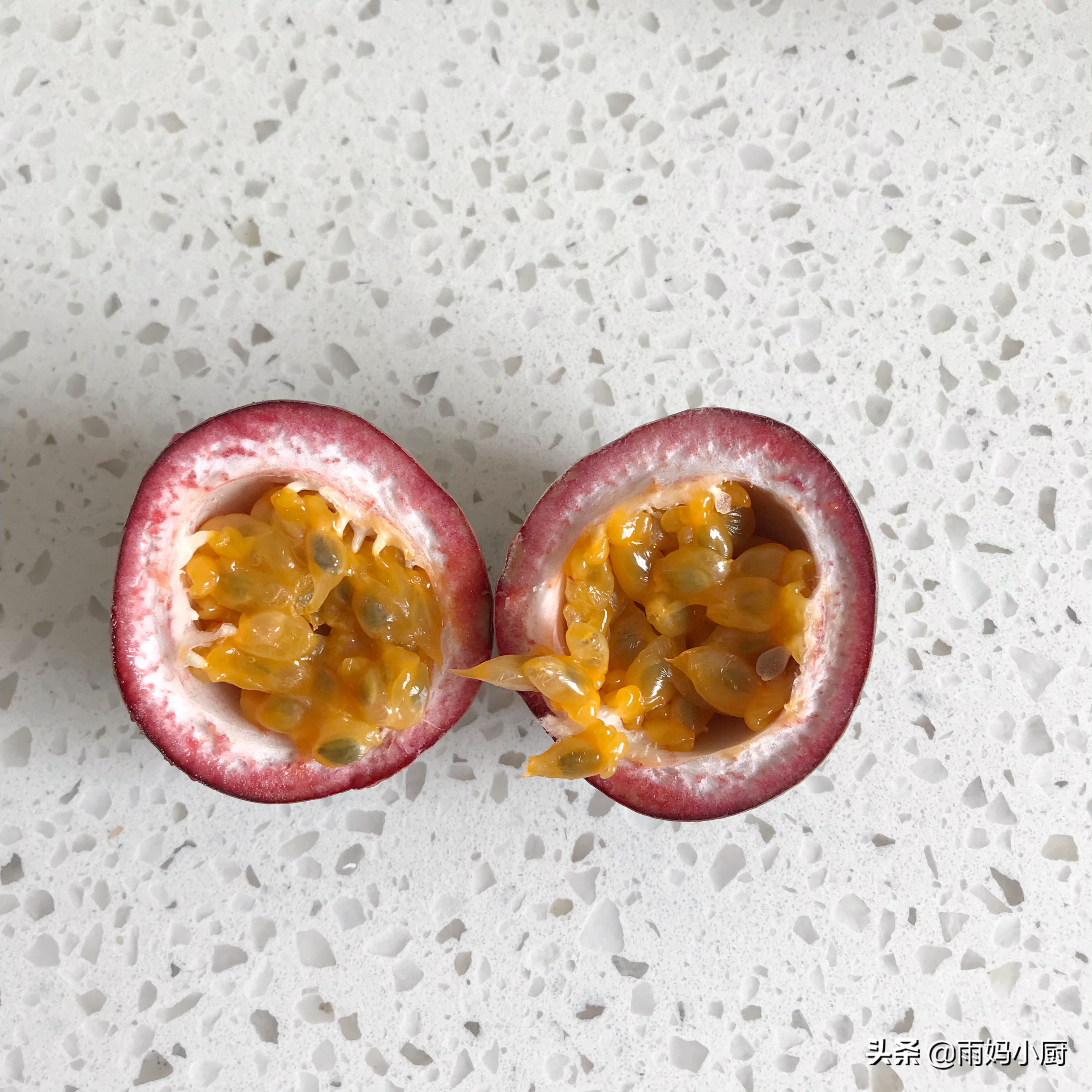 这个水果别再生吃了酸甜解腻,这种水果外脆里软清甜沁香