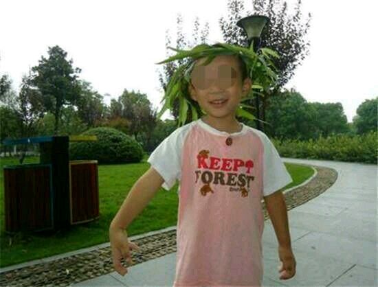 小孩喝可乐喝的牙齿都没了,小孩子喝可乐腐蚀牙齿