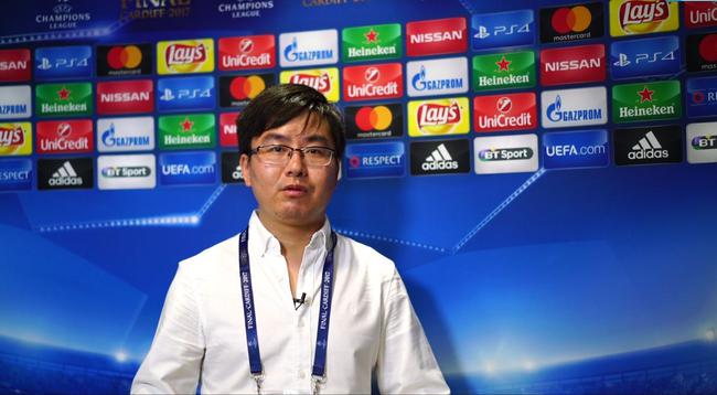 足球写手陈驰,让多少球迷黑暗中漫舞