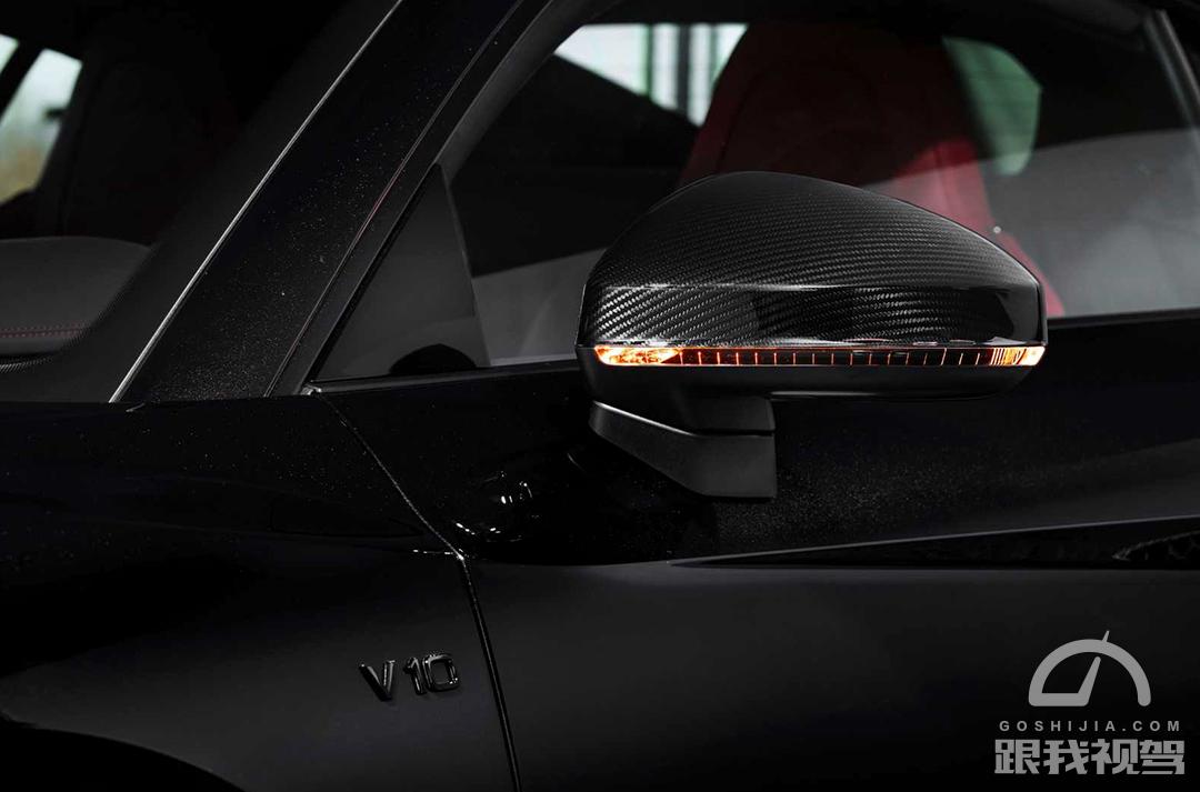 新款奥迪r8有望年底亮相,炫酷奥迪r8