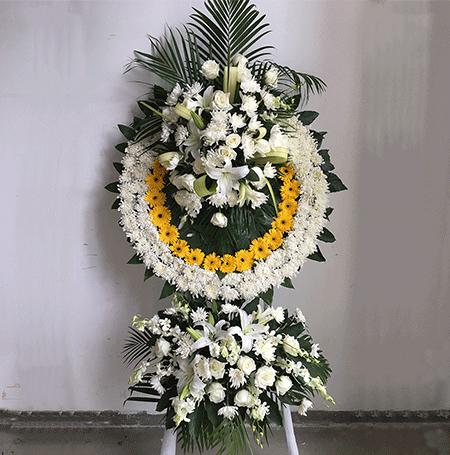 花圈和挽联有什么区别,花圈称呼和花圈挽联怎么写