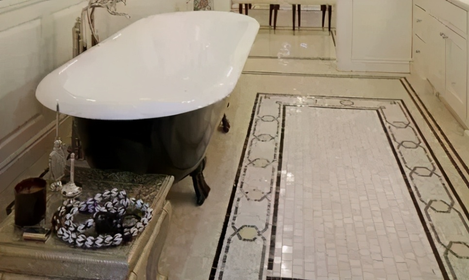 淋浴房和浴缸怎么选,浴缸和淋浴房哪个更经济实用