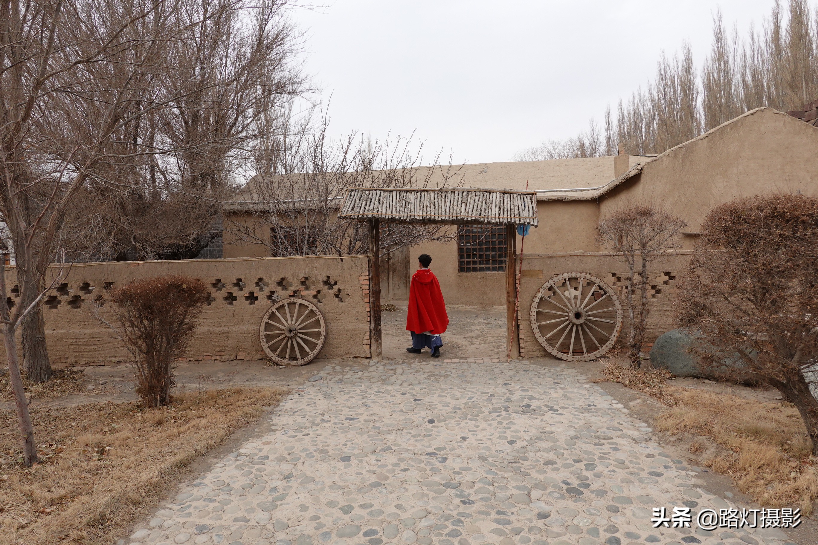 王洛宾写的达坂城姑娘美如画,王洛宾去过伊宁吗