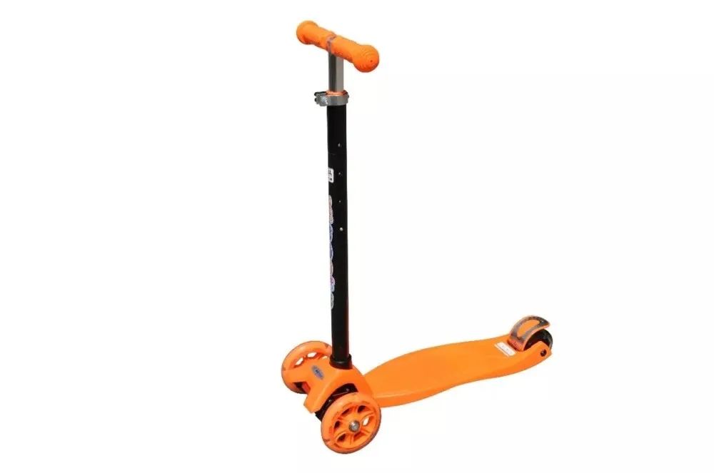 宝宝车买平衡车还是滑板车,扭扭车滑板车平衡车