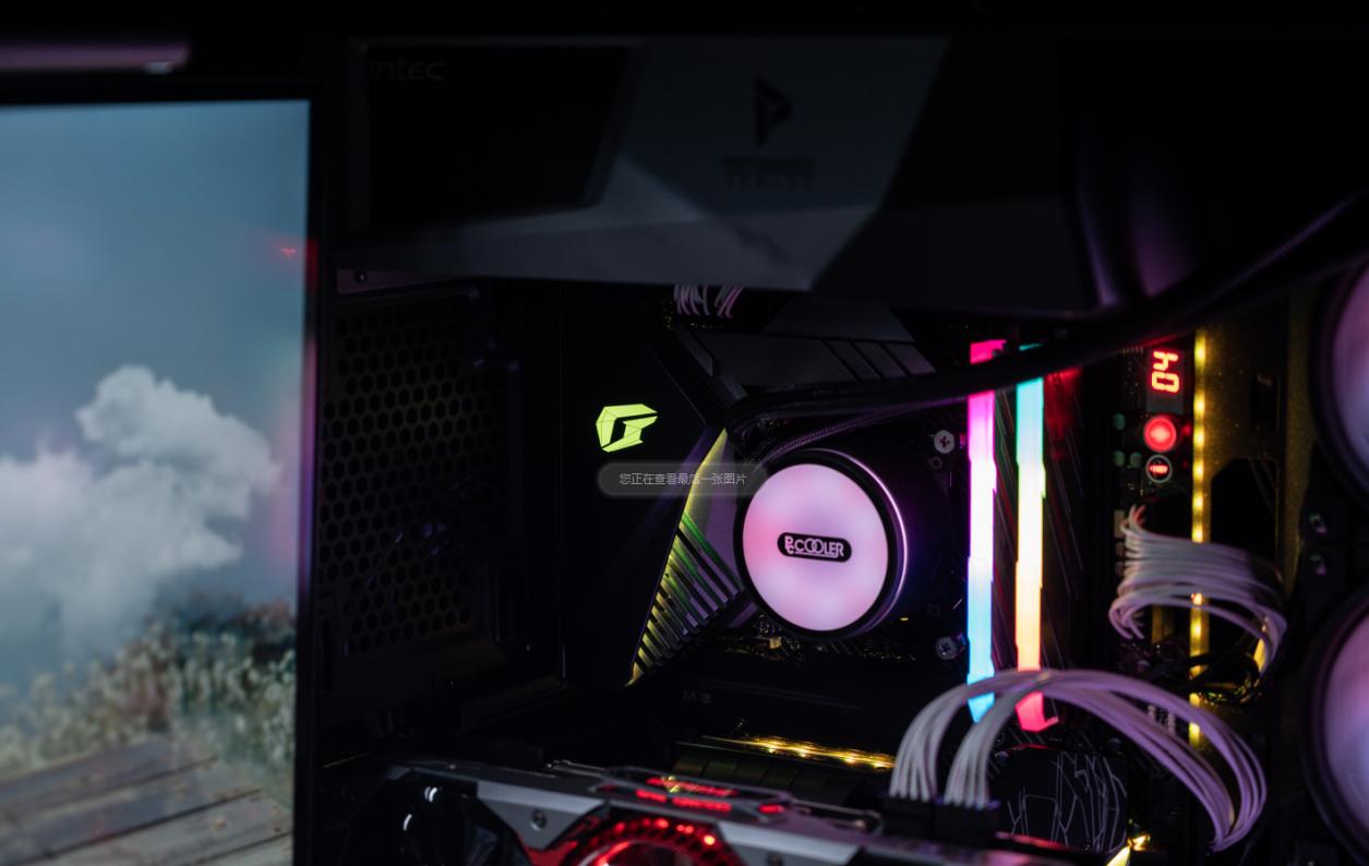 英特尔10代cpu能搭配的主板,英特尔10代cpu是钎焊吗