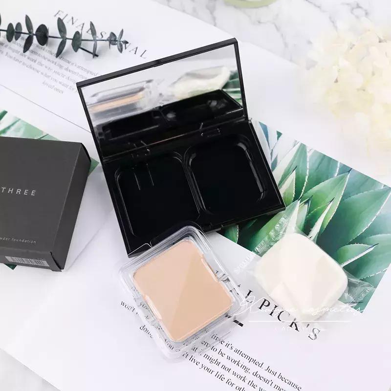 夏天出门斑驳脱妆怎么办,夏天出门粉底脱妆严重怎么救