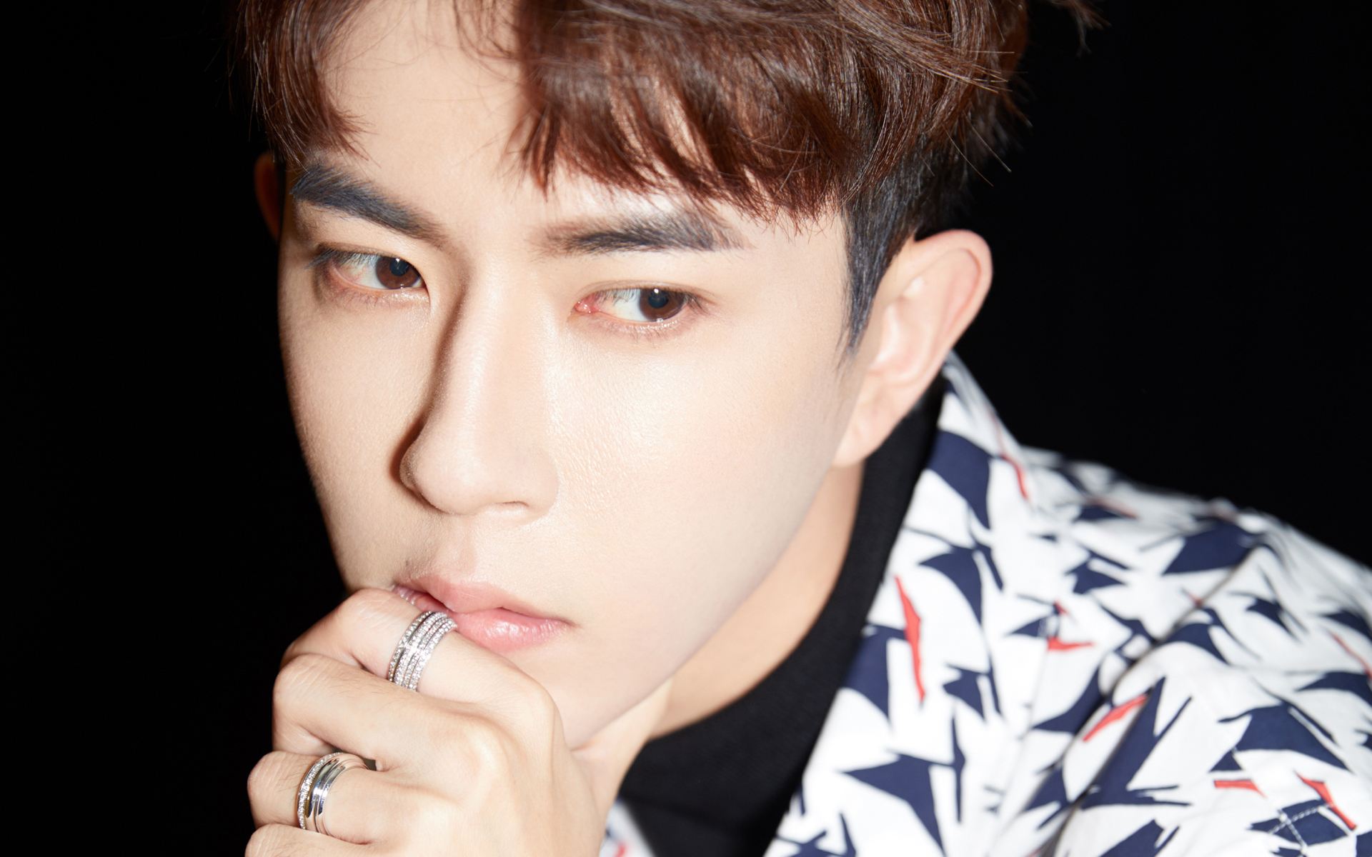 邓伦刘昊然易烊千玺新生代各省省草你喜欢哪一只？