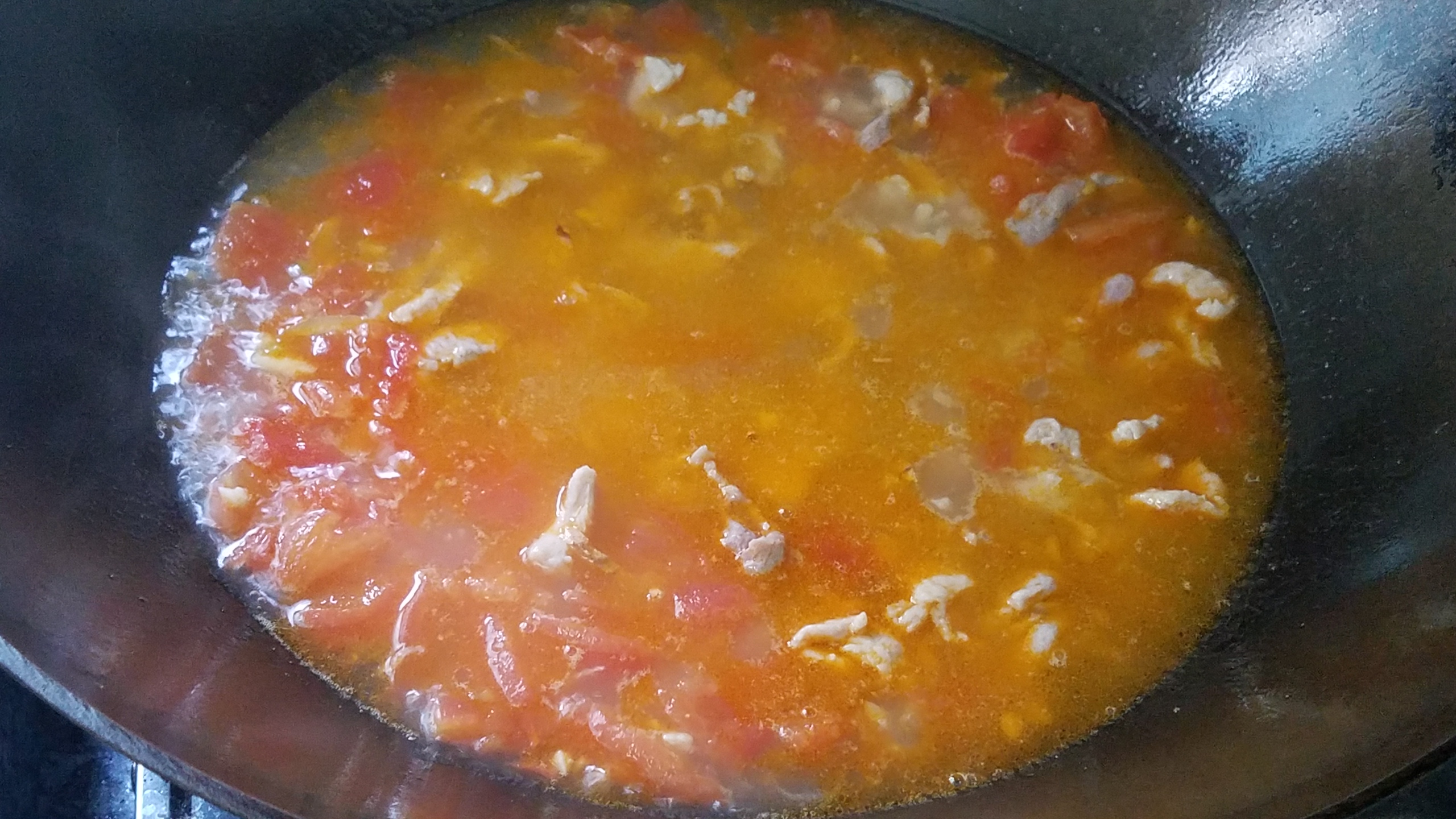 番茄肉片怎么做肉更嫩好吃又简单,西红柿滑肉片汤做法