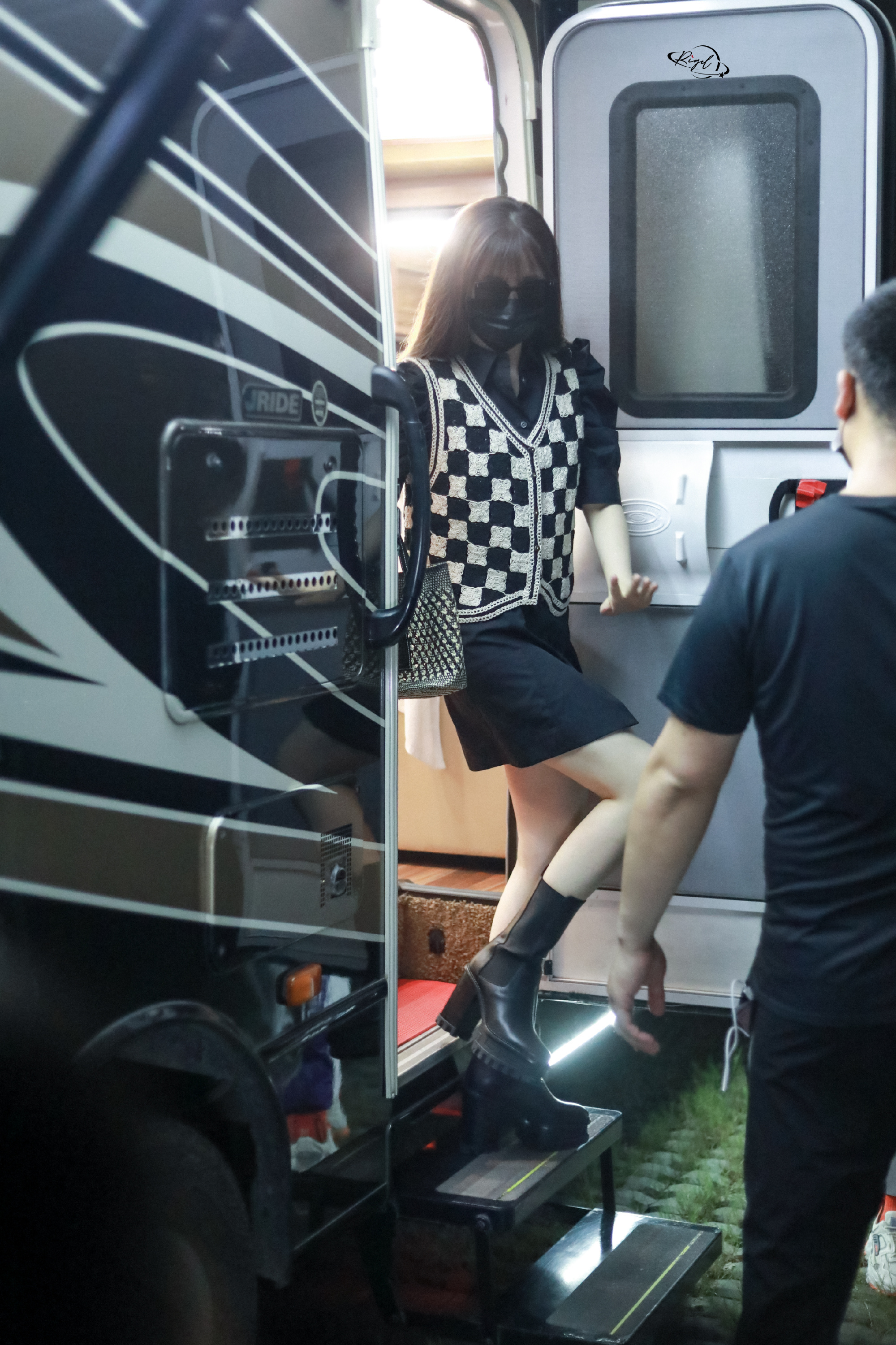 沈梦辰穿搭2019,18岁沈梦辰穿搭风格