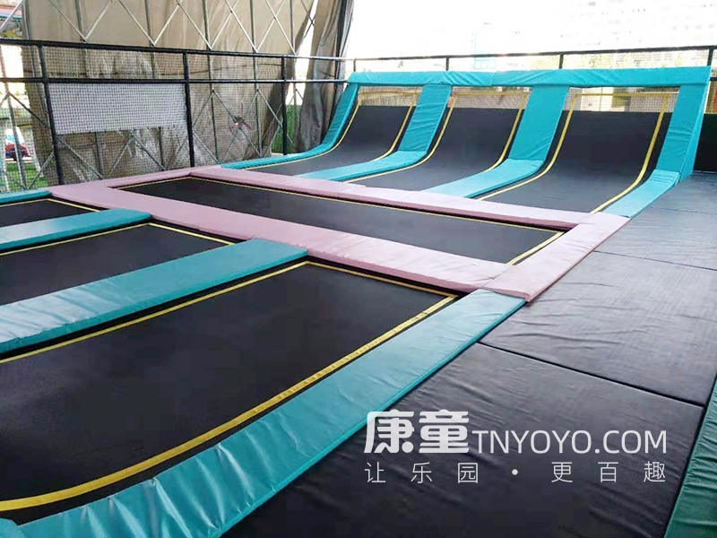 成人蹦床加盟条件及费用,零重力游乐场加盟