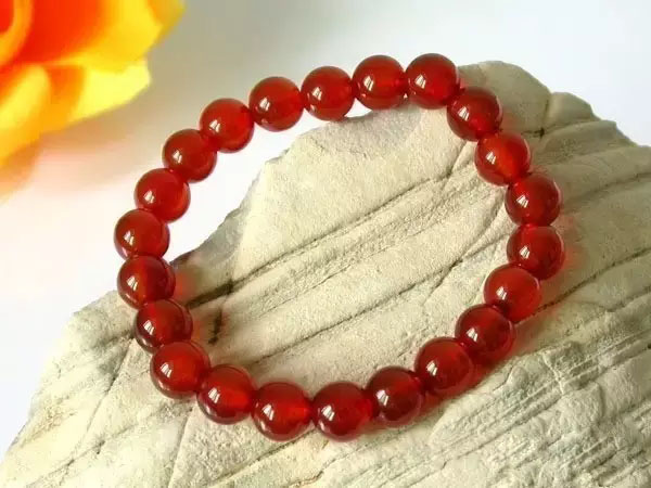 珠宝首饰搭配知识普及,珠宝首饰选择与佩戴中的美学