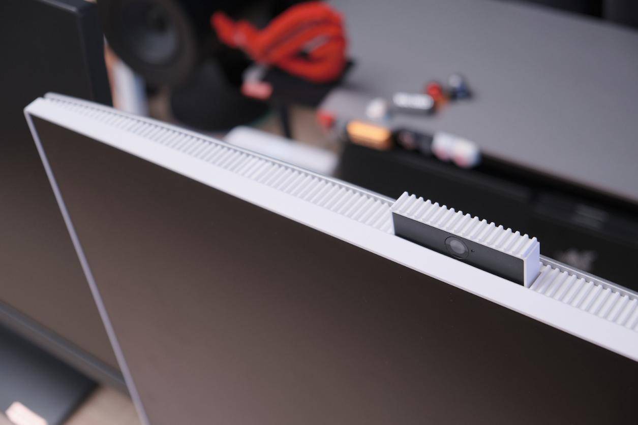 联想一体机和灵越哪个好,联想一体机aio开箱评测