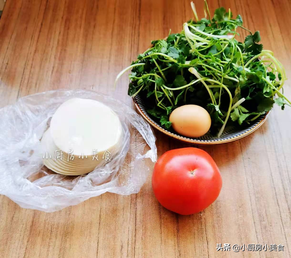 剩饺皮做汤吃法,家里剩饺皮怎么做好吃