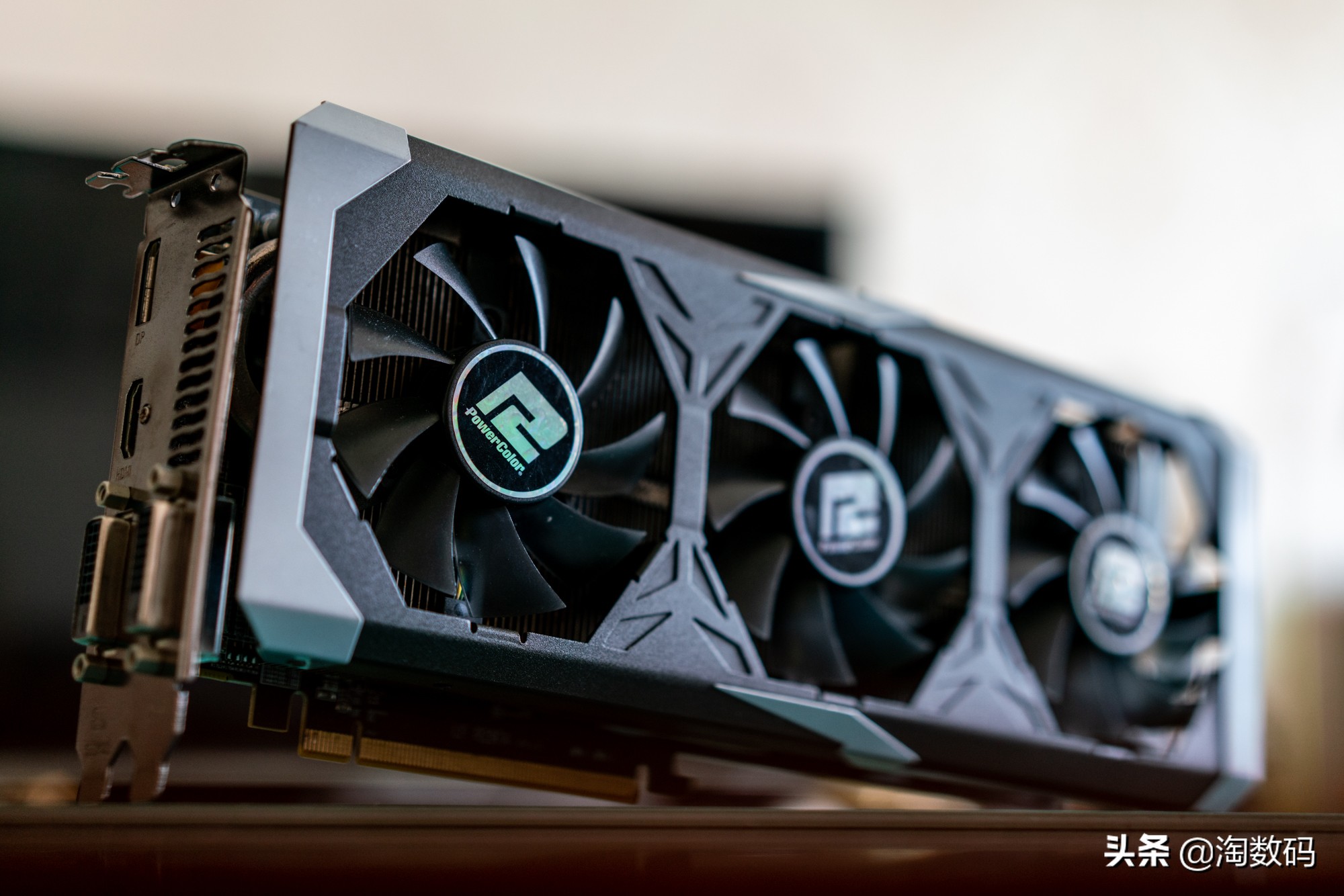 RX580残血版根本打不过:上古神器迪兰恒进R93908G酷能版再评测