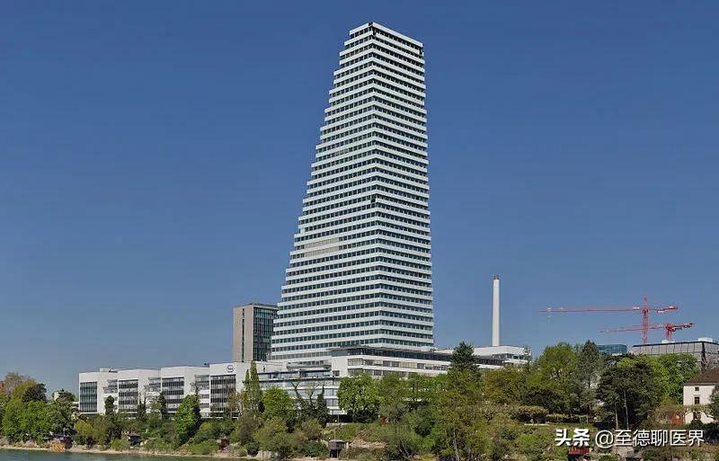 鐤儏涔嬩笅鍏ㄧ悆缁忔祹鍙戝睍,鐤儏涔嬩笅涓夎冻榧庣珛涔嬪娍