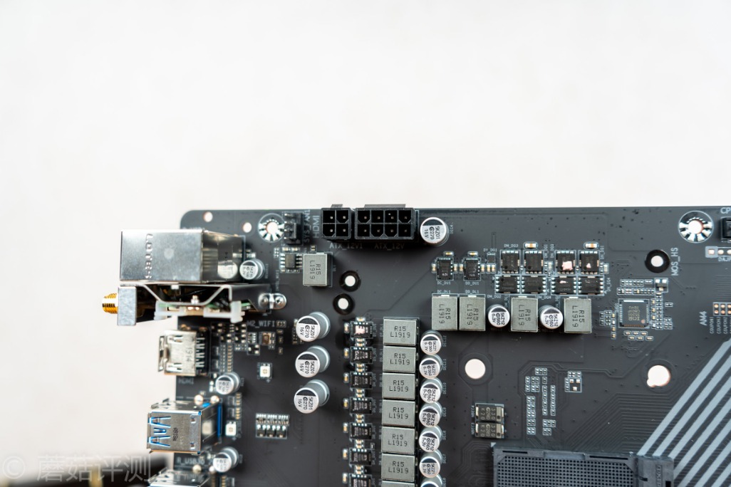 技嘉x570主板芯片组升级教程,技嘉x570aorusprowifibios更新