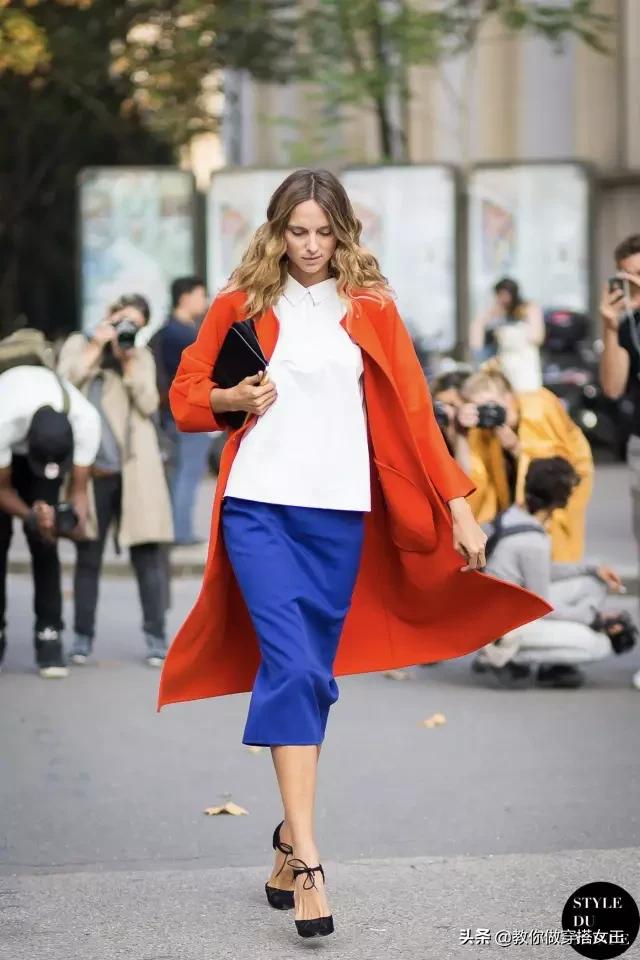 米杏色和驼色白驼绒哪个色更好看,深灰色和咖啡色黄皮穿哪个好看