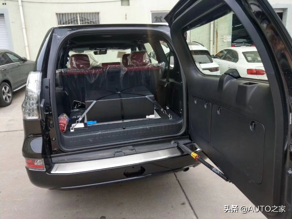 雷克萨斯gx400和普拉多,2024款雷克萨斯gx和普拉多