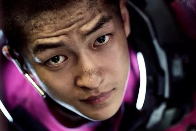 刘昊然和鹿晗的新作口碑崩塌，流量们该不该背锅？