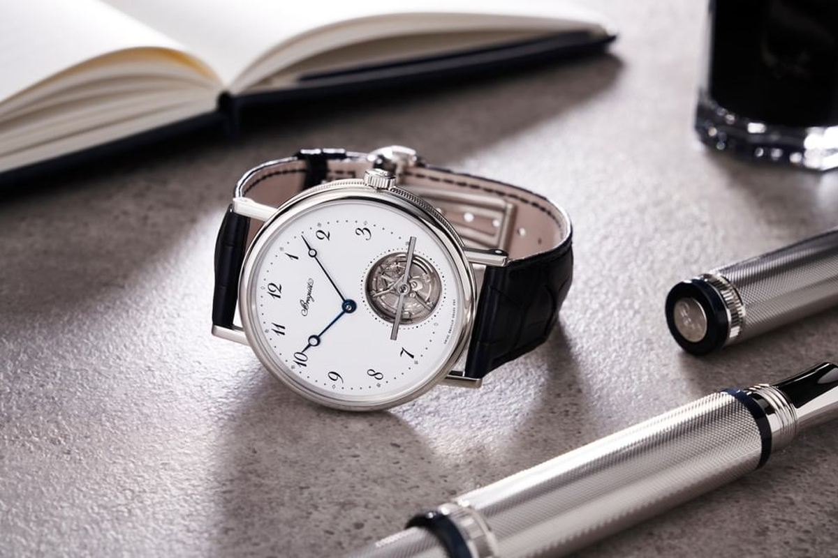 天王机械手表时间不准什么原因,浪琴机械手表不准怎么办