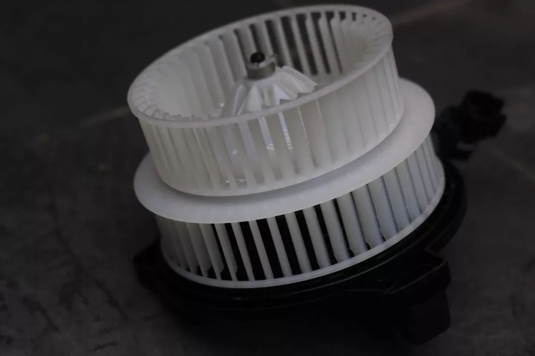 怪兽修车翻新,怪兽修车老车翻新