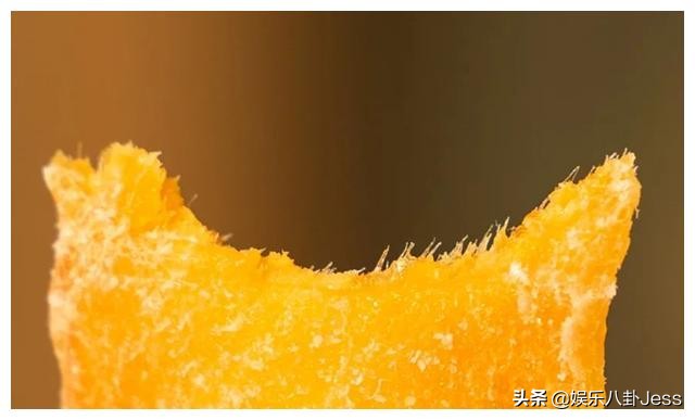 在李佳琦直播间买零食，是个划算的选择吗？