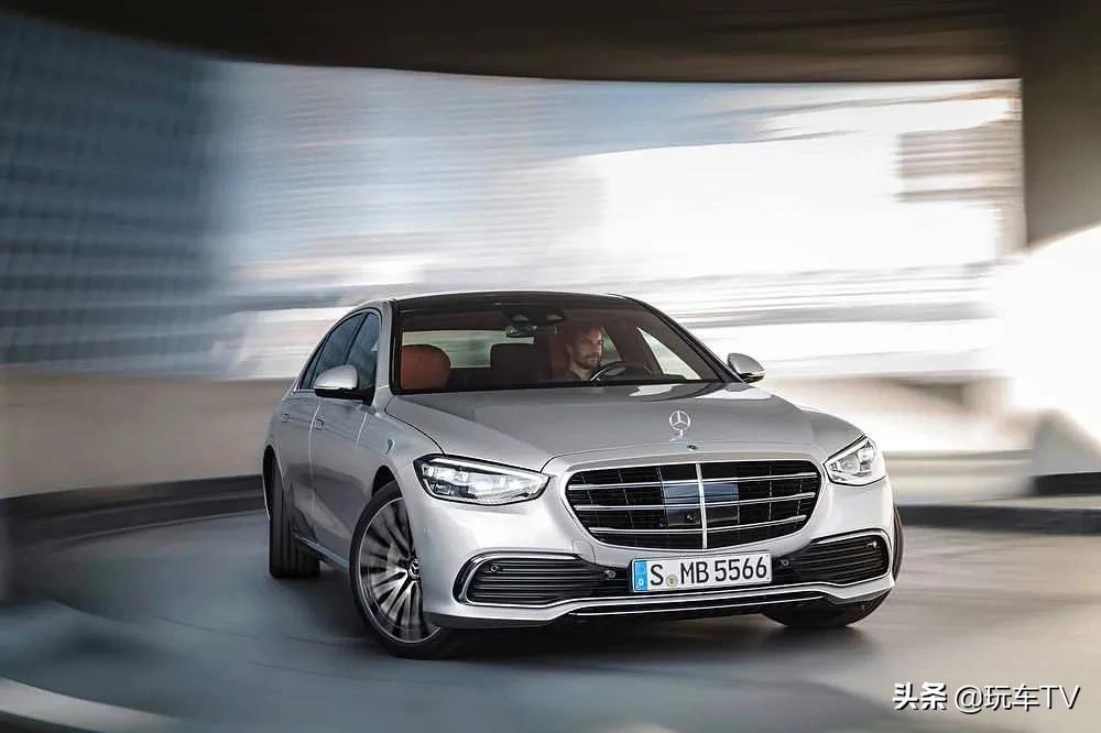 科技爆棚和极致简约奔驰和劳斯莱斯在想啥?