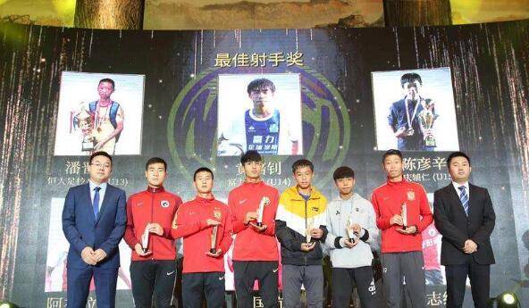 煮熟的鸭子飞回来了,煮熟的鸭子给飞走了