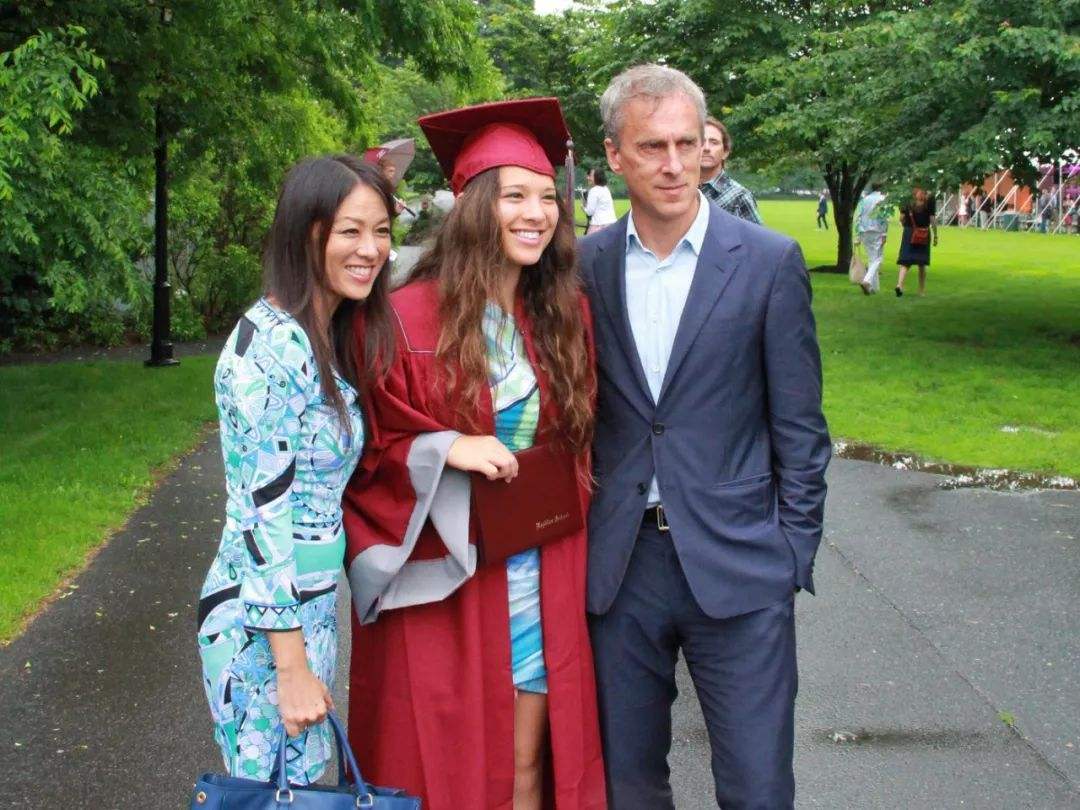 聪明的父母不逼迫孩子做这5件事,父母一定要逼孩子做的九件事