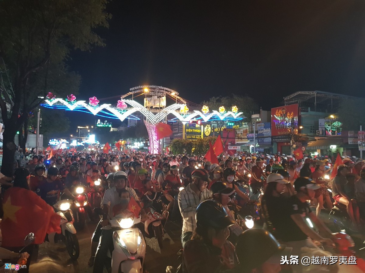 越南足球到底有多强,越南人对足球热情