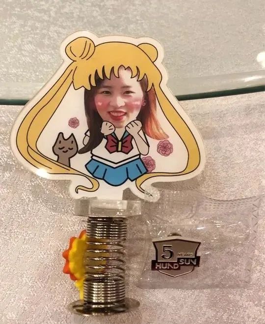 恒生银行小姐姐,恒生珠宝小姐姐日常生活