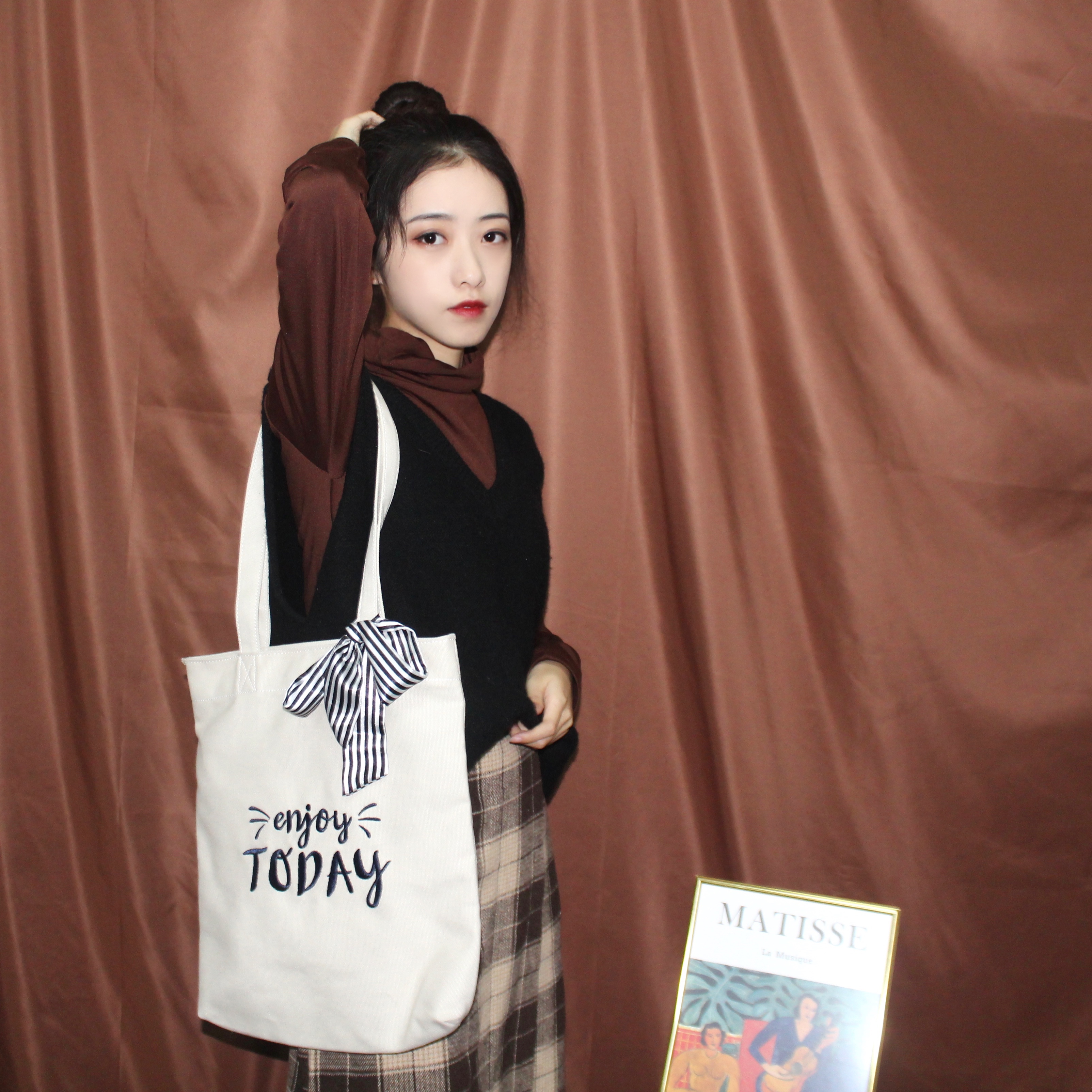 刘雯奚梦瑶穿搭图片,刘雯奚梦瑶谁最美