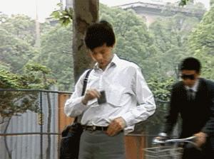 bb机大哥大原版,为啥当年有大哥大还要个bb机