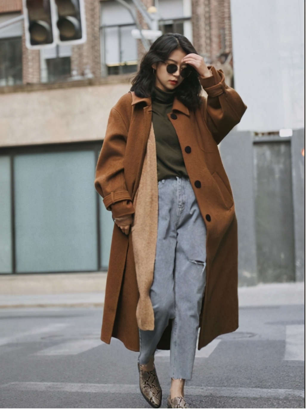 韩国女生爱穿什么裤子,韩国女生为什么喜欢穿裙子