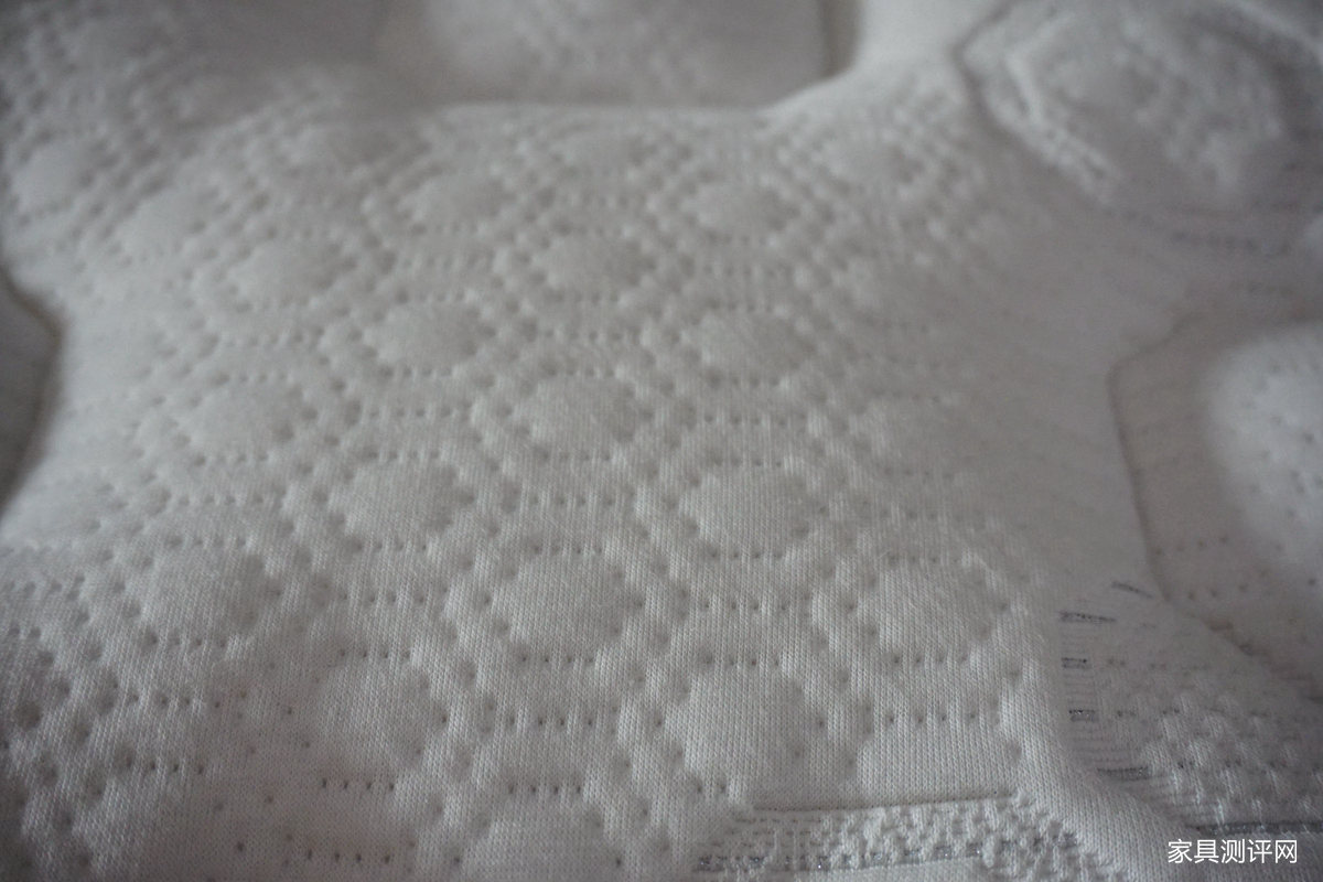 芝华仕床垫d026跟d060区别,芝华仕五星床垫和经典床垫区别