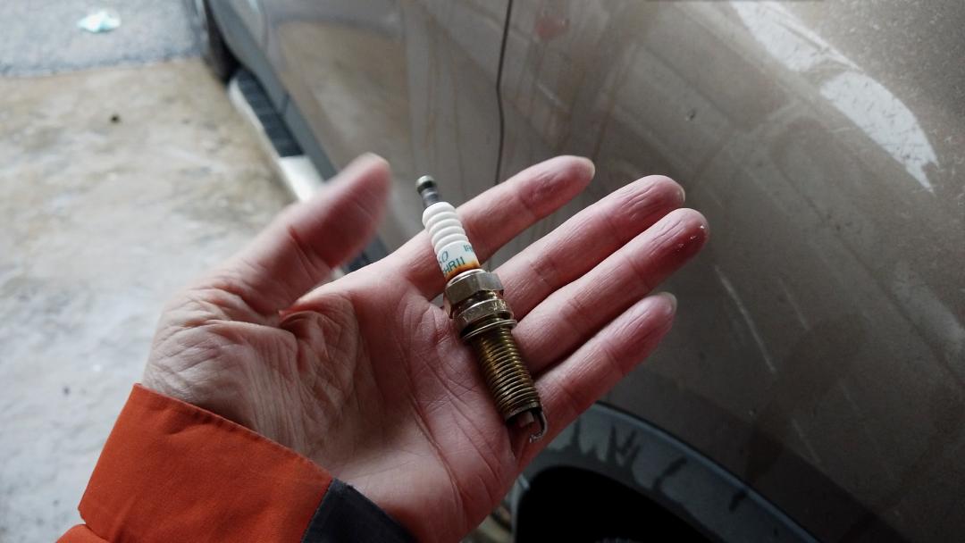 怎么判定车子积碳过多,怎么判断车子积碳严重