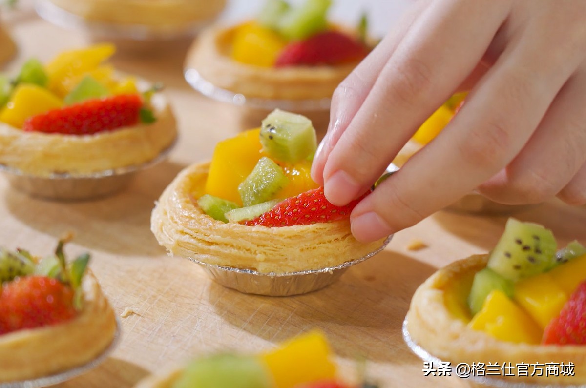 微波炉能烤蛋挞吗烤几分钟,可以用微波炉烤蛋挞吗