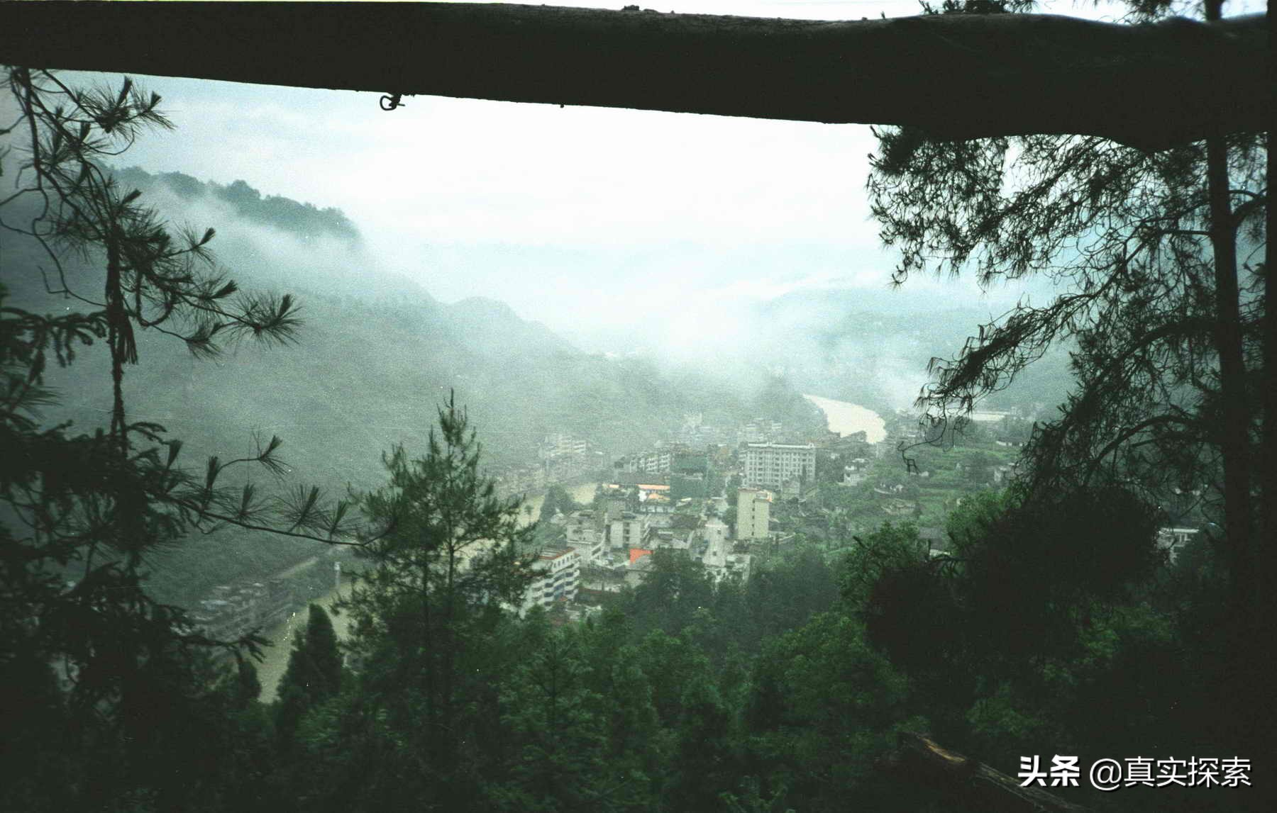 湖北鹤峰洞穴探险,湖北鹤峰秘境