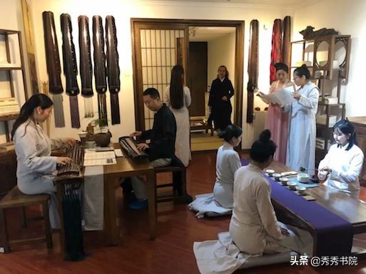 长安雅士的奢侈品：琴棋书画、诗词歌赋