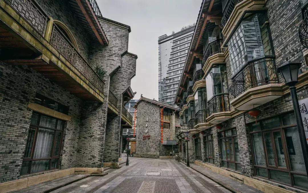 成都周边旅游人气最旺的十大古镇,成都附近的古镇最值得去的是哪个