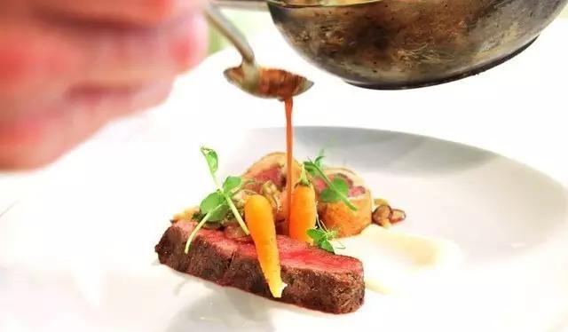 世界顶级牛肉是什么牛,世界最顶级的牛肉视频