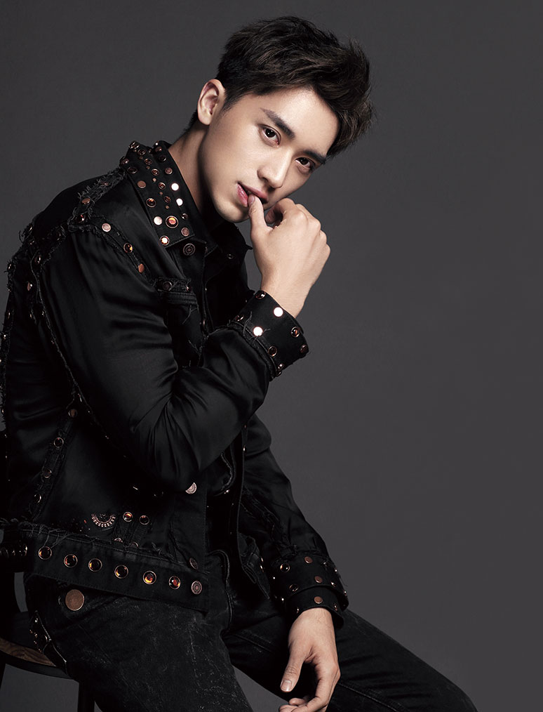 明星穿名牌被曝光,明星穿的品牌衣服是真的吗